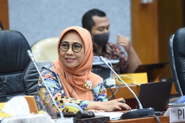 Usulan Guru Honorer Senior Diangkat Menjadi PNS