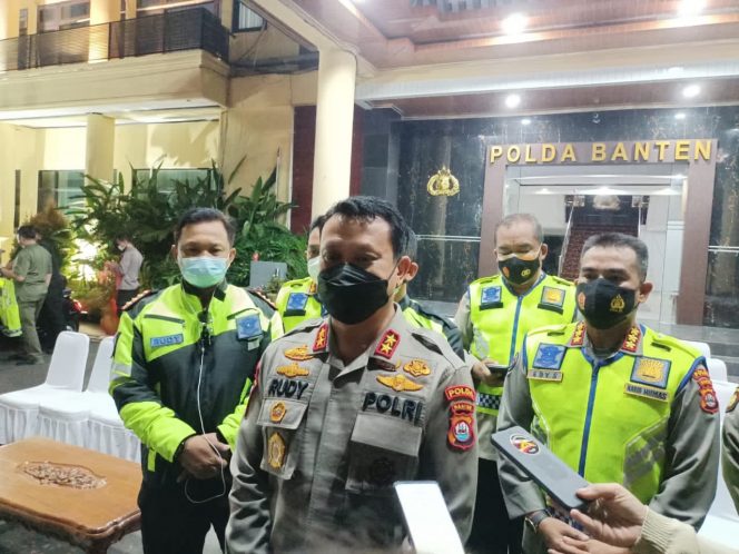 
					Kapolda Banten: Mulai Pukul 00.00 Wib, Semua Pintu Masuk-Keluar Banten Ditutup