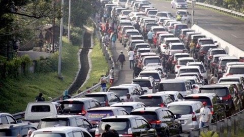 Kawasan Puncak Bogor menerapkan Rekayasa Arus Lalu Lintas