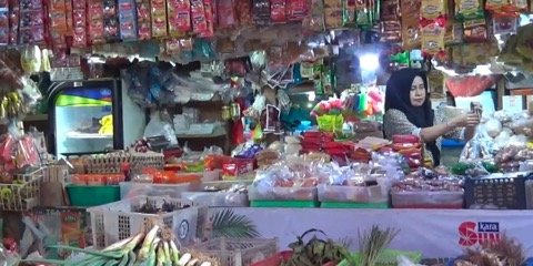 Pedagang Pasar Cikarang Menjerit, Pasokan Minyak Goreng Zonk