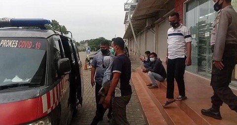 Diduga Sindikat, Wanita Ini Curi Susu Bayi dan Kosmetik di Supermarket Bekasi