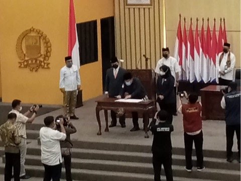DPRD Kabupaten Bekasi Gelar Paripurna Pengumuman Pemberhentian Bupati