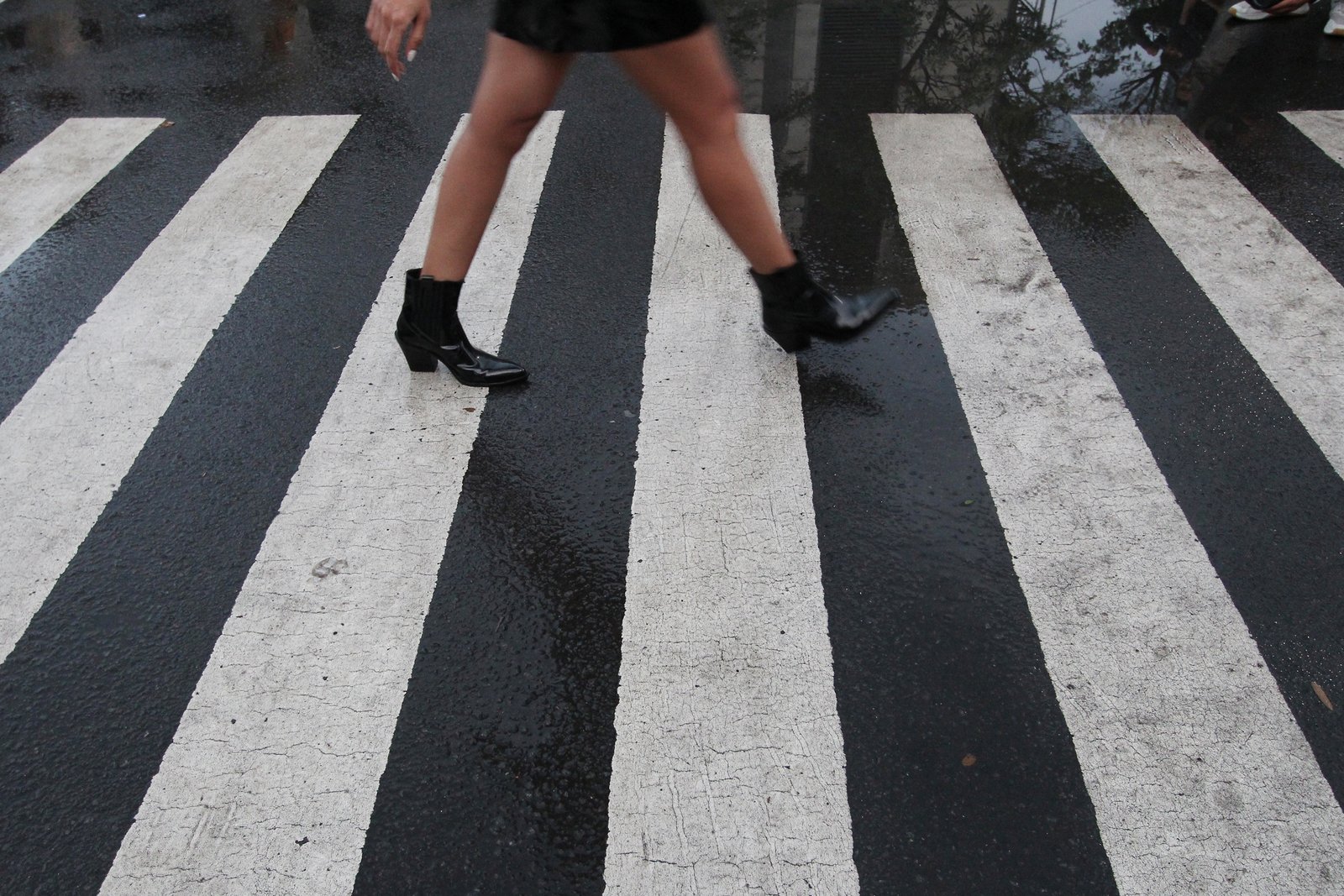 42E42842 EB80 4792 AC6B AFE1AB9F1D44