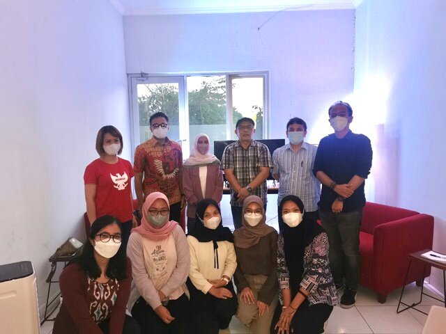 Kedai Kopi Tanpa Plastik Gandeng Anak Muda untuk #MelekPlastik