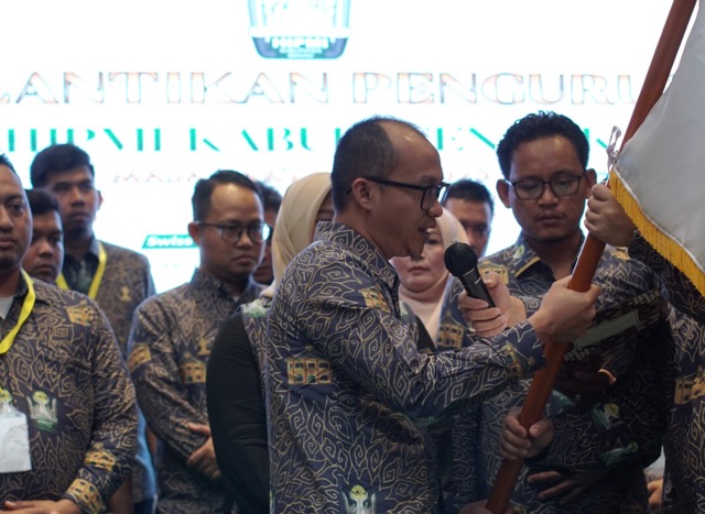 
					Marcos Nasution resmi nahkodai Hipmi Kabupaten Bekasi.
