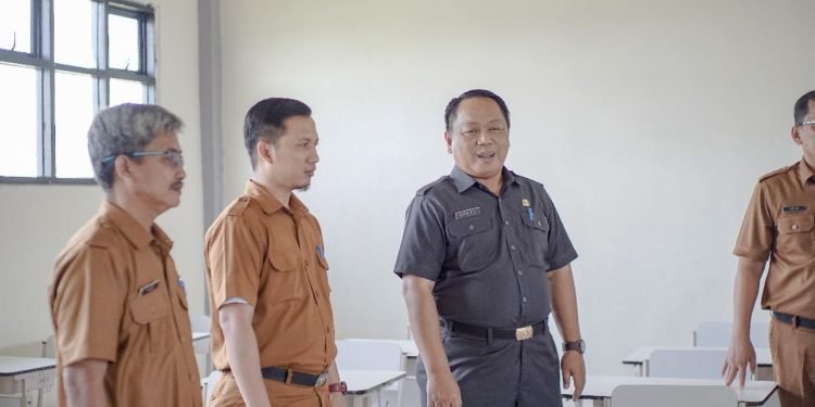 Pemkab Bekasi Bangun 6 USB dan 79 RKB