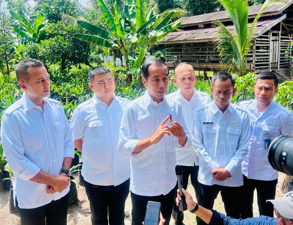 Jalan di Labuhanbatu Utara Rusak, Presiden RI: Ya Langsung Dikerjakan