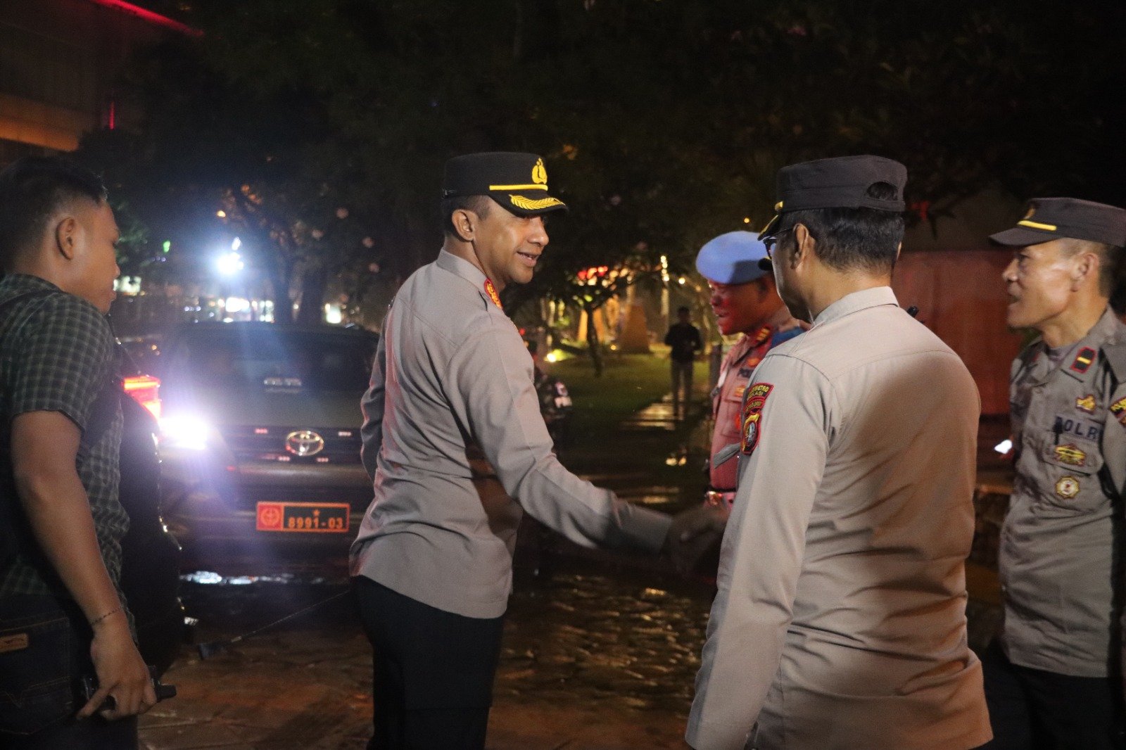 FOTO: Kapolres dan Dandim 0509 Bekasi di Konser Denny Caknan 3 WhatsApp Image 2023 05 22 at 11.32.45