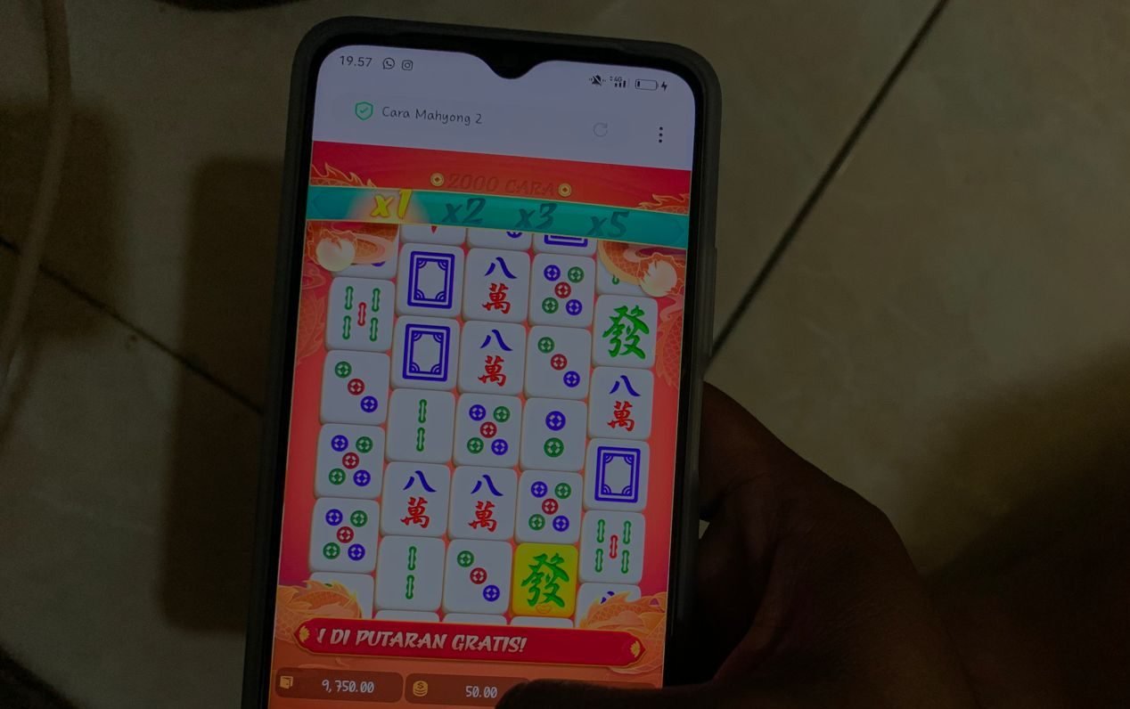 Mantap! Polisi Tangkap 6 Selebgram di Lampung yang Promosikan Judi Online