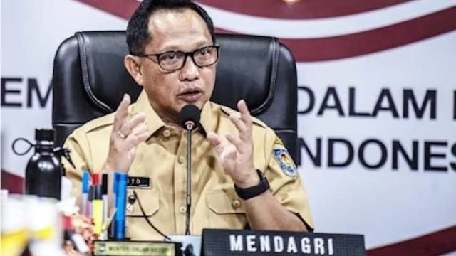 Beban APBD Membengkak, Tito Larang Tambah Honorer Baru Beban APBD Membengkak, Tito Larang Tambah Honorer Baru