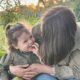 Bindi Irwin dan Putrinya Grace Difoto di Foto Baru