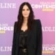 Courteney Cox Melakukan Tarian ‘Dancing within the Darkish’ untuk Video Mother Dance tahun 1980-an