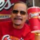 Kejutan Ice-T Tingkatkan Pelanggan Cane di Hari Es Teh Nasional