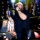 Ulasan Konsert Luke Combs di SoFi Stadium