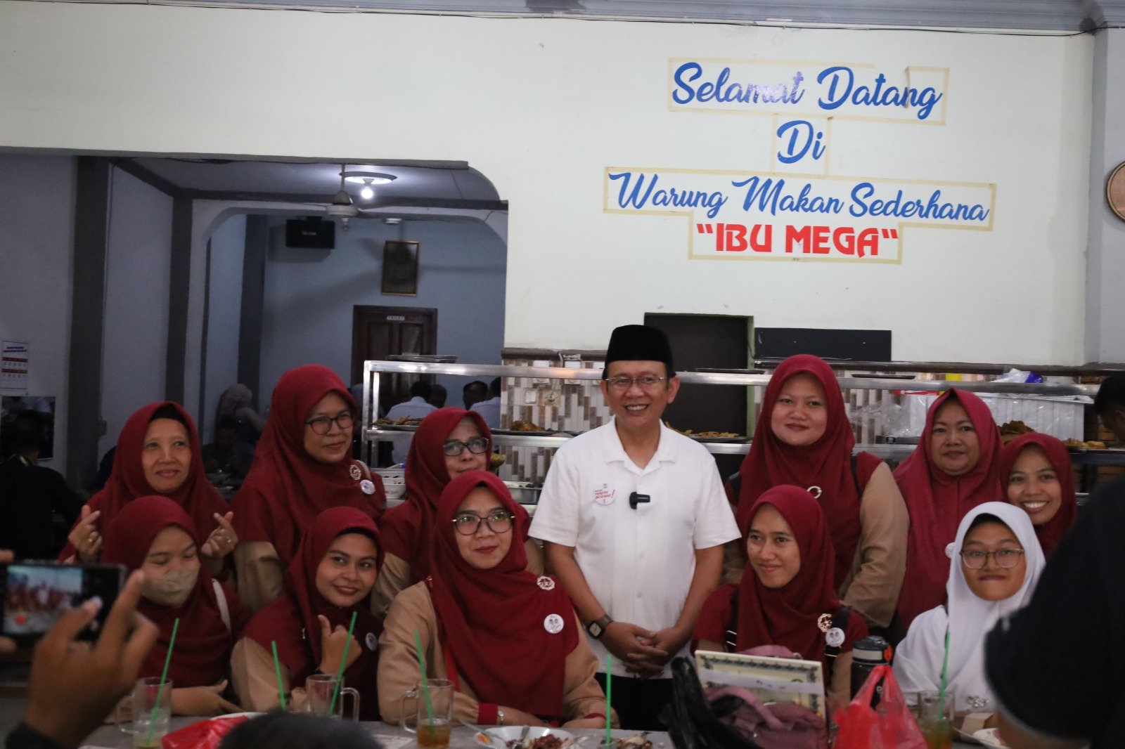 8B42C702 4501 4DFD 8718 B41B2A00348A