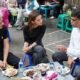 Ketika Manusia Rp 2.000 Triliun Pertama Kali Makan Gultik di Trotoar Blok M