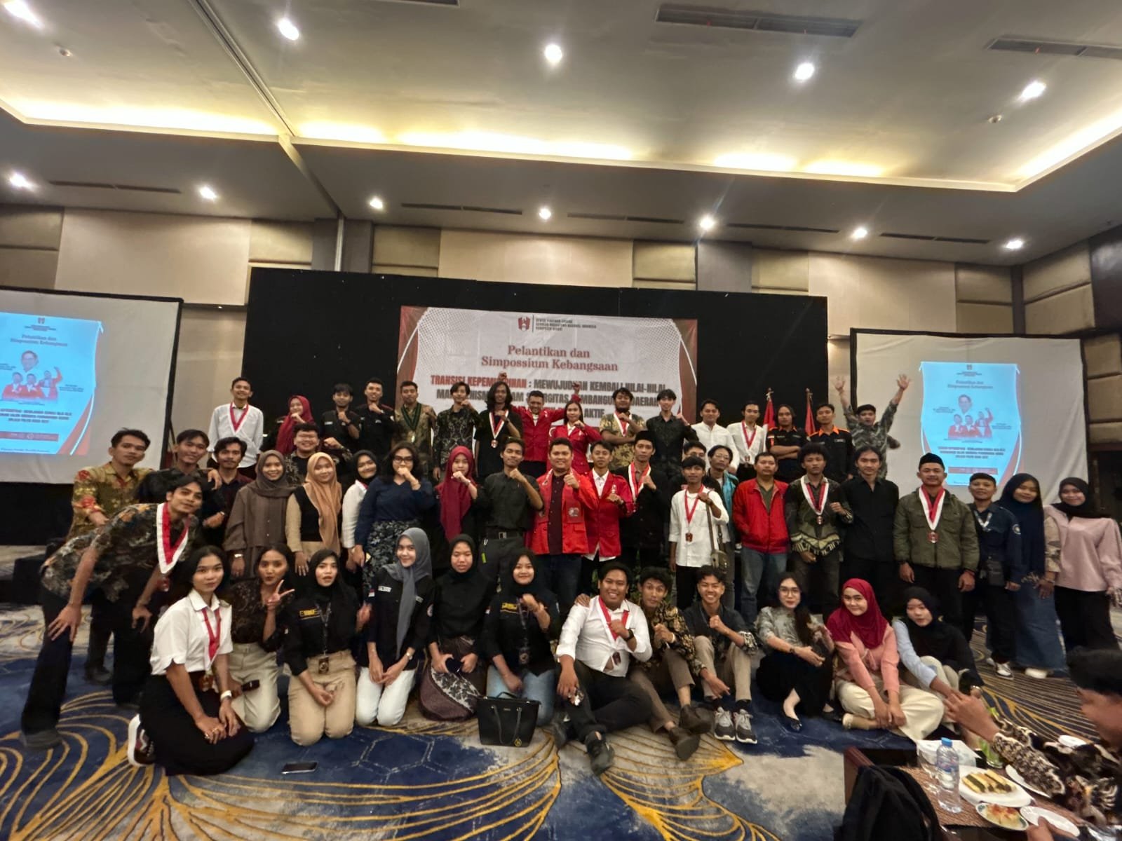 Pelantikan GMNI Kabupaten Bekasi Periode 2025-2027: Konsisten Menjaga Independensi dan Bukan Alat Politik 2 WhatsApp Image 2025 06 02 at 12.44.54