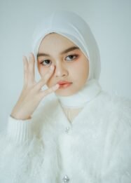 Anjani: Mencintai Sendiri