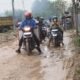 Parah! Proyek Perbaikan Jalan CBL Sukajaya Bekasi Dipenuhi Lumpur