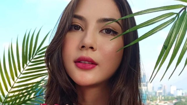 biodata dan agama jessica mila artis cantik jago akting yang beda keyakinan dengan ayahnya GXQ5leEvMB
