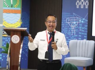 Diskominfosantik Kabupaten Bekasi mendorong penerapan SPBE