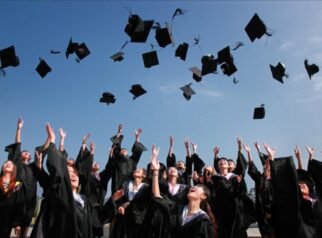 Gen Z Kini Lebih Percaya Skill daripada Ijazah Sarjana Gen Z Kini Lebih Percaya Skill daripada Ijazah Sarjana