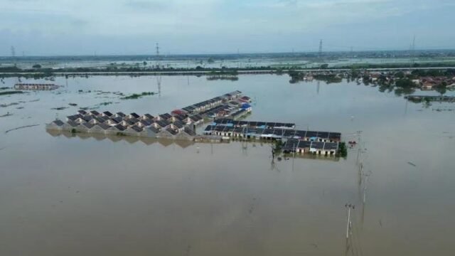 OPINI: Banjir Bekasi, Cerminan Pembangunan yang Kehilangan Kendali