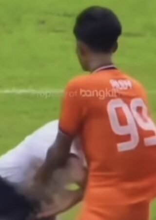 Viral Insiden Pemain PSIR Rembang dengan Wasit di Liga 4