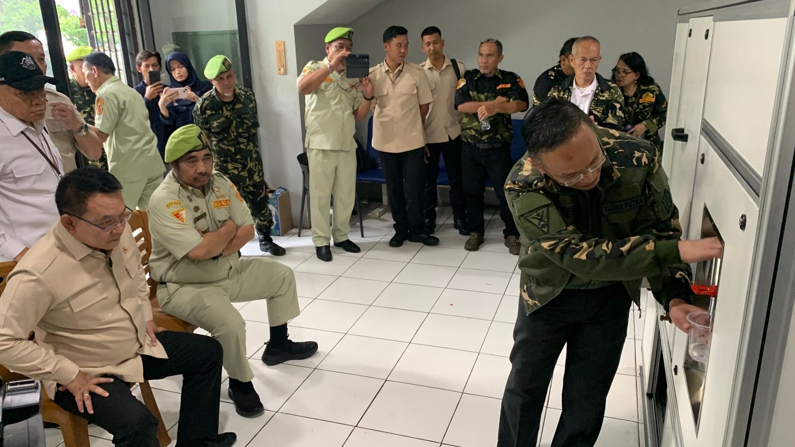 Dudung Dukung Inovasi Air Bersih di Cikarang, Hasil Karya Anak Bangsa untuk Ketahanan Nasional 1 WhatsApp Image 2026 04 02 at 23.00.48 1