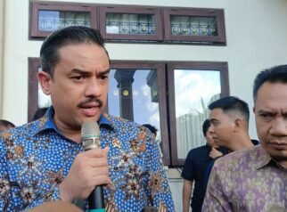 Menteri UMKM Larang Marketplace Naikkan Biaya Seller Menteri UMKM Larang Marketplace Naikkan Biaya Seller