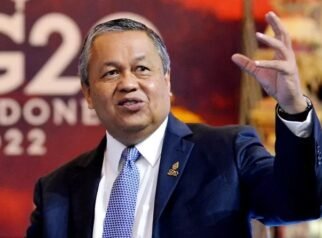 Perry Warjiyo Tinggalkan Kursi Gubernur Bank Indonesia 12 Perry Warjiyo Sedang