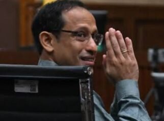 Nadiem Makarim Jalani Tahanan Rumah Nadiem Makarim Jalani Tahanan Rumah