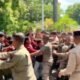 Demo IMM dan PMKRI di Mataram Berujung Kericuhan Demo IMM dan PMKRI di Mataram Berujung Kericuhan