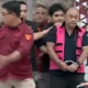 Dadan Hindayana Keluar dari Kejagung Kenakan Rompi Tahanan Dadan Hindayana Keluar dari Kejagung Kenakan Rompi Tahanan
