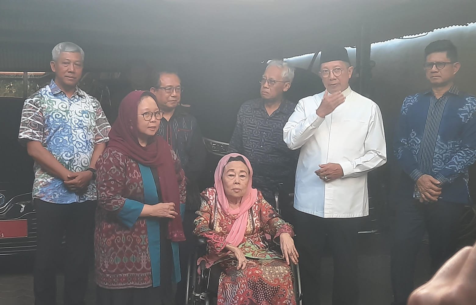 Tokoh dan Sri Sultan Bahas Krisis Kepercayaan terhadap Negara? Tokoh dan Sri Sultan Bahas Krisis Kepercayaan terhadap Negara?