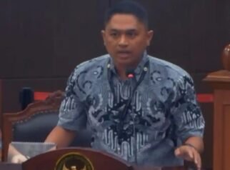 Curhat Dosen ASN: Gaji Rp3 Juta Tak Cukup Hidupi Keluarga Curhat Dosen ASN: Gaji Rp3 Juta Tak Cukup Hidupi Keluarga