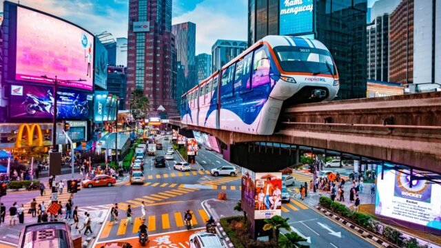 Ekonomi Tumbuh 5,8 Persen, Malaysia Bidik Status Negara Maju 1 hero image resized