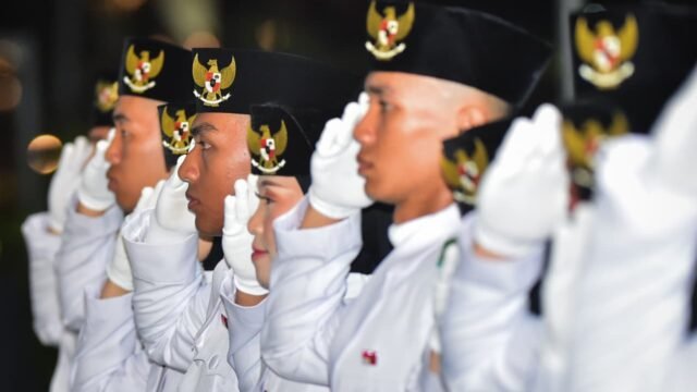 IKN Tetap Gelar Upacara Kemerdekaan HUT ke-81 1 Pengukuhan Paskibra