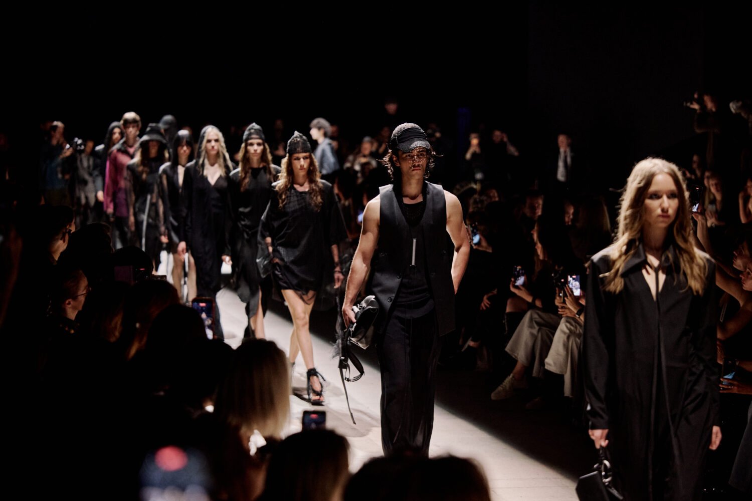 IANIS CHAMALIDY at Moscow Fashion Week e1792575927753