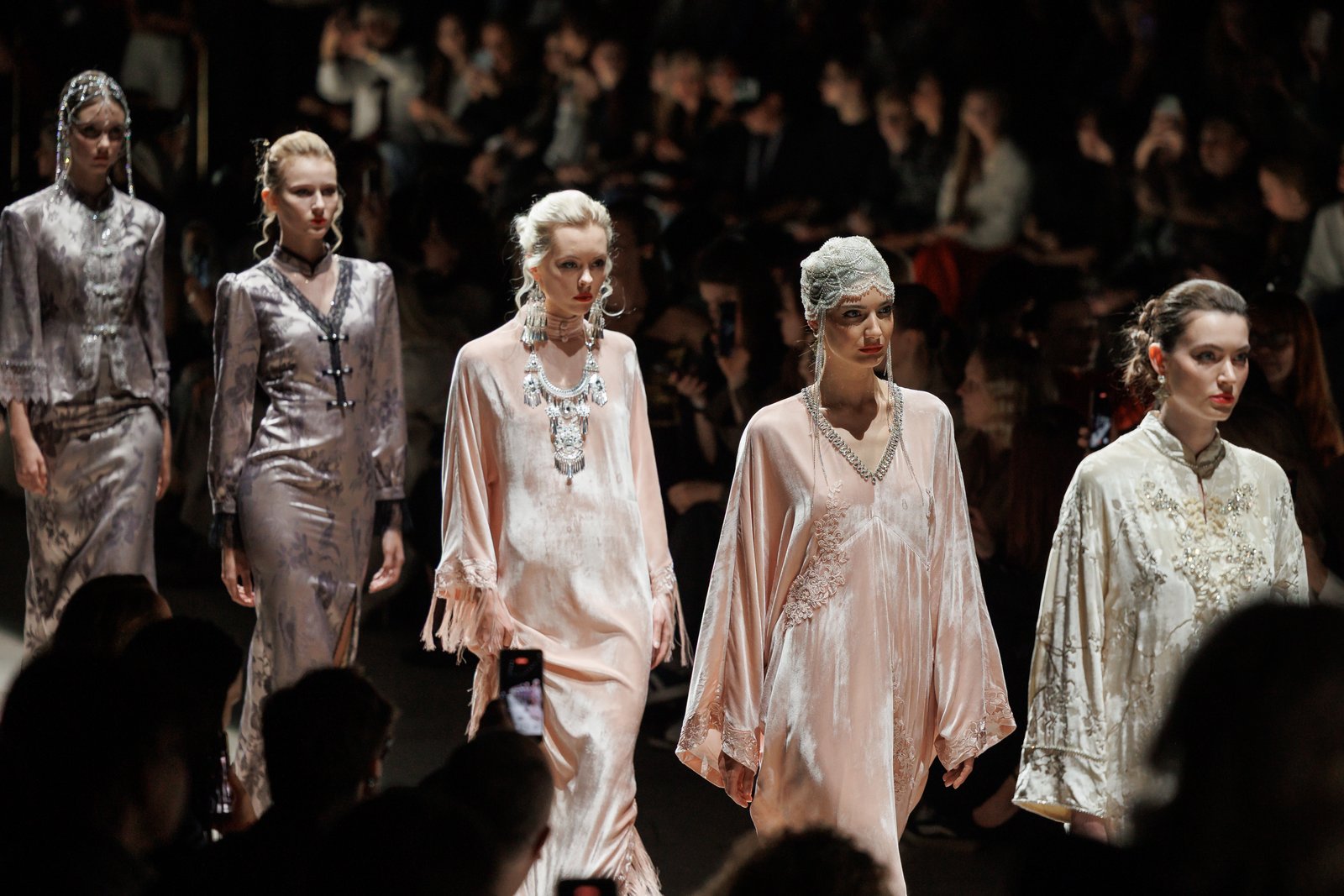 MOMIWEI at Moscow Fashion Week 1