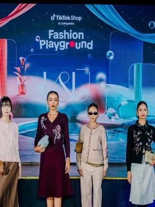 fashion 1 1790746994 Sedang